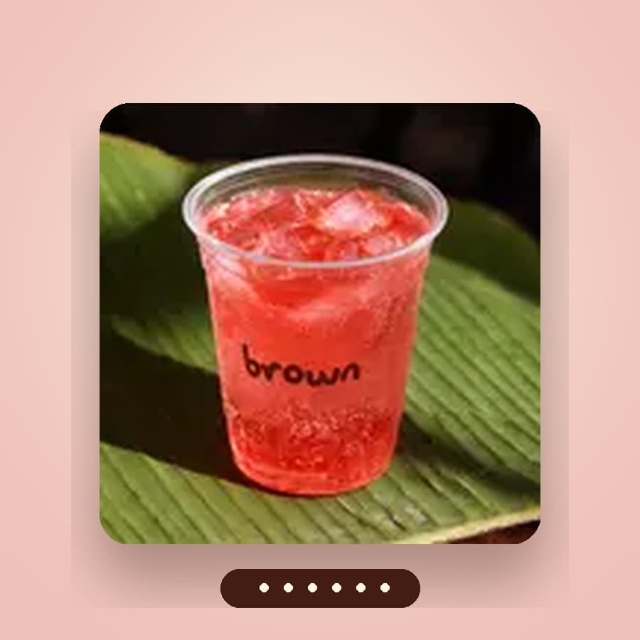 Strawberry spritz
